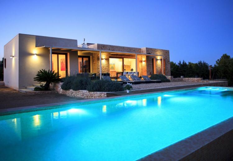 Luxury Villa with pool near Cap de Barbaria